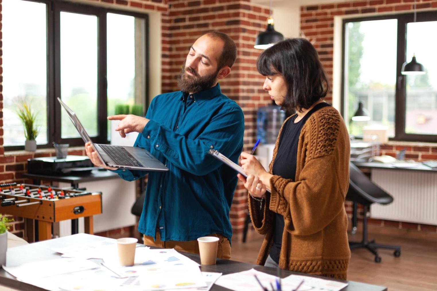 Graphiques de performance budgétaire détaillés